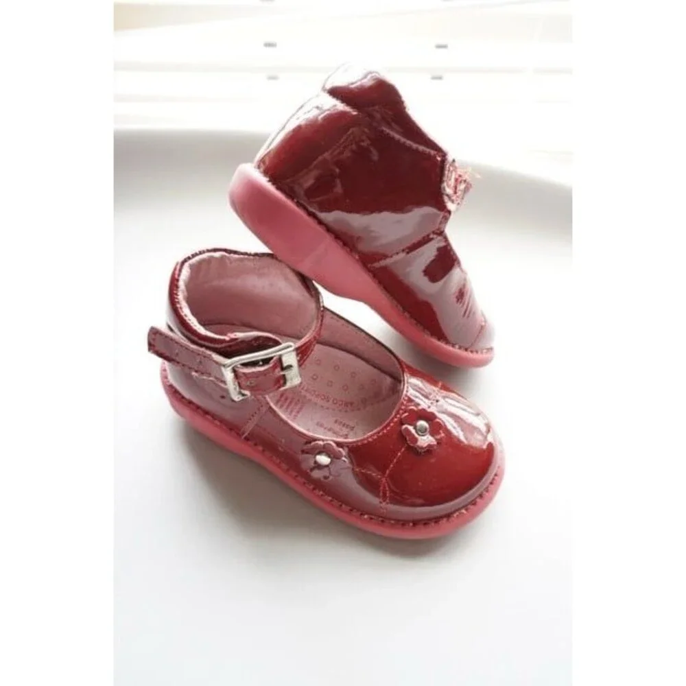 Wizzy Burgundy Patent Leather T-Strap Mary Jane Shoes Coquette Toddler Size 6